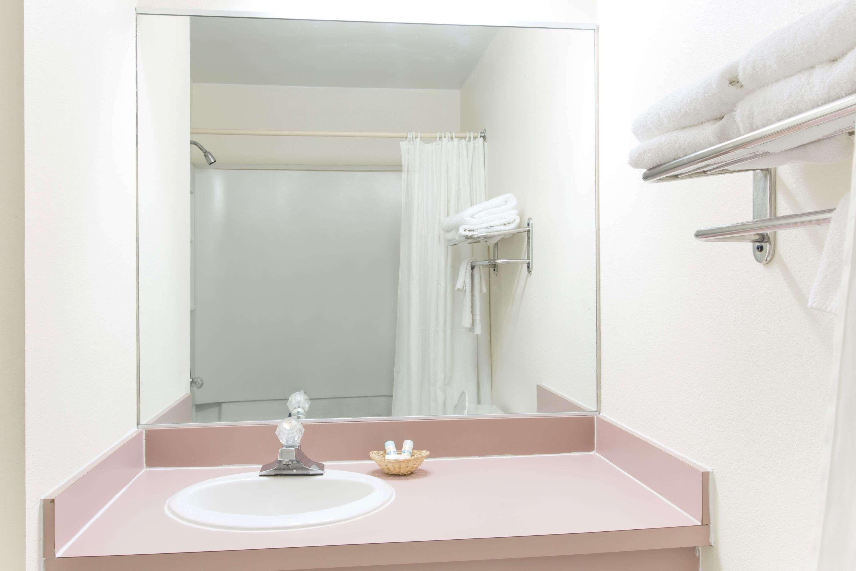 Knights Inn Virginia Beach Lynnhaven Ngoại thất bức ảnh
